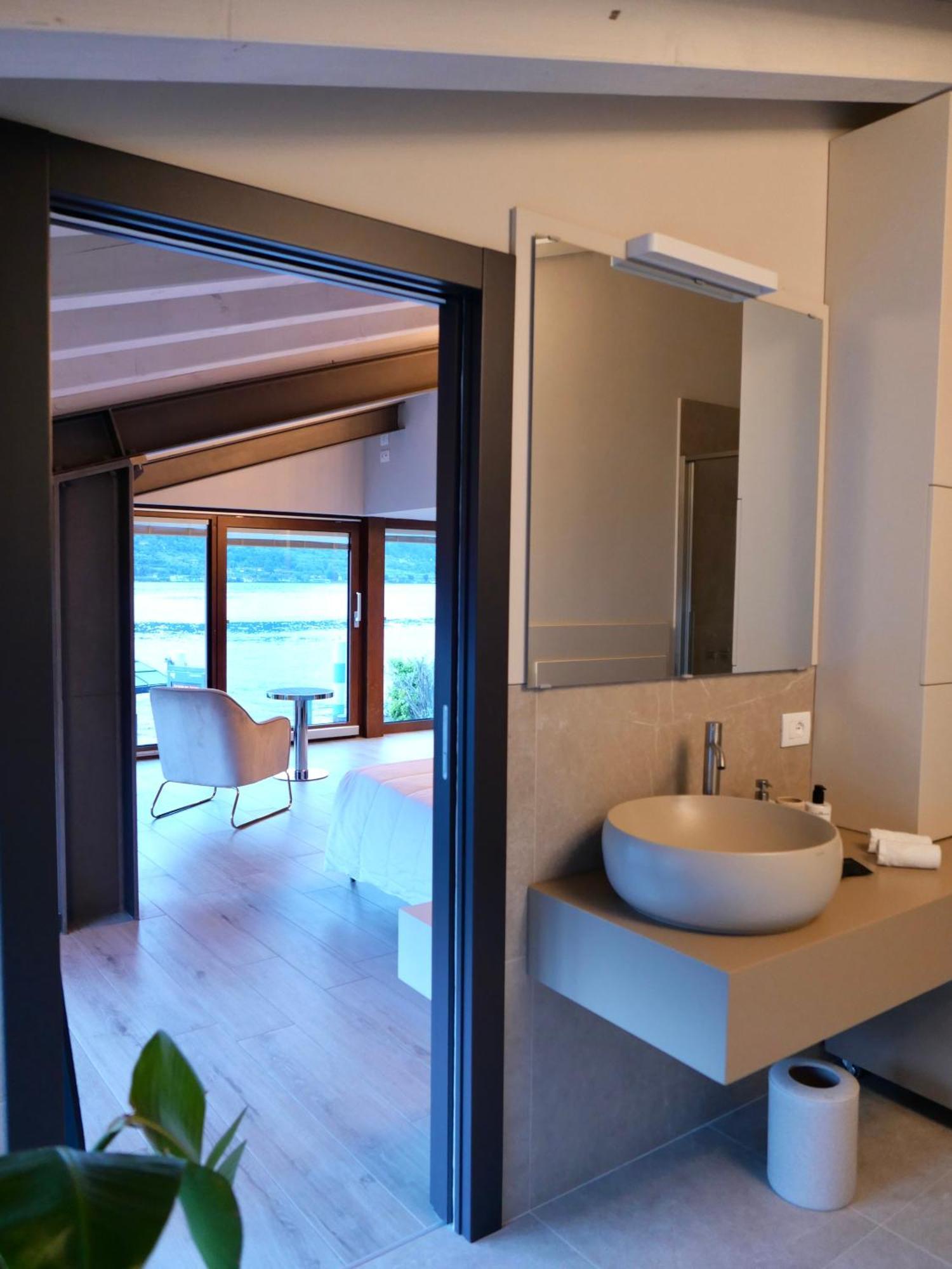 Monte Isola - Decio Rooms Exterior foto